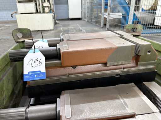 ALLMATIC HD 160 Maschinenschraubstock